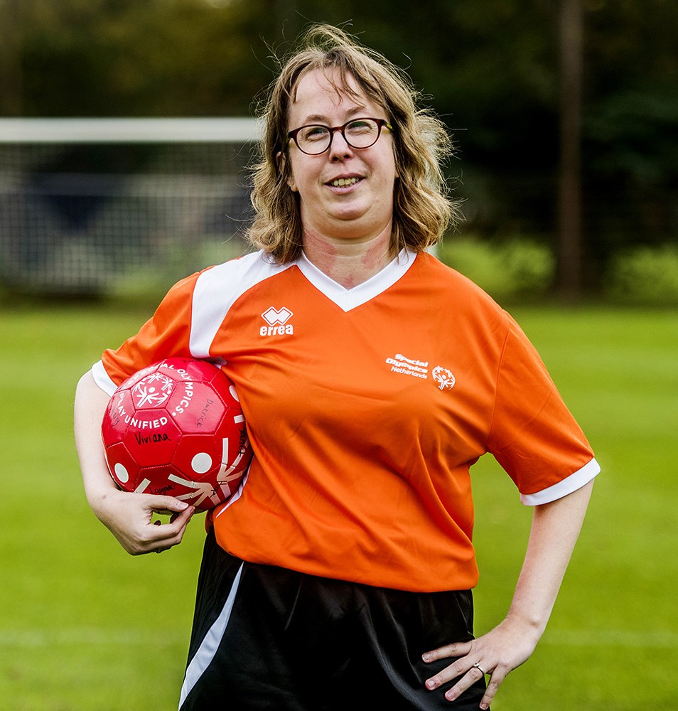 Suzanne van den Einden