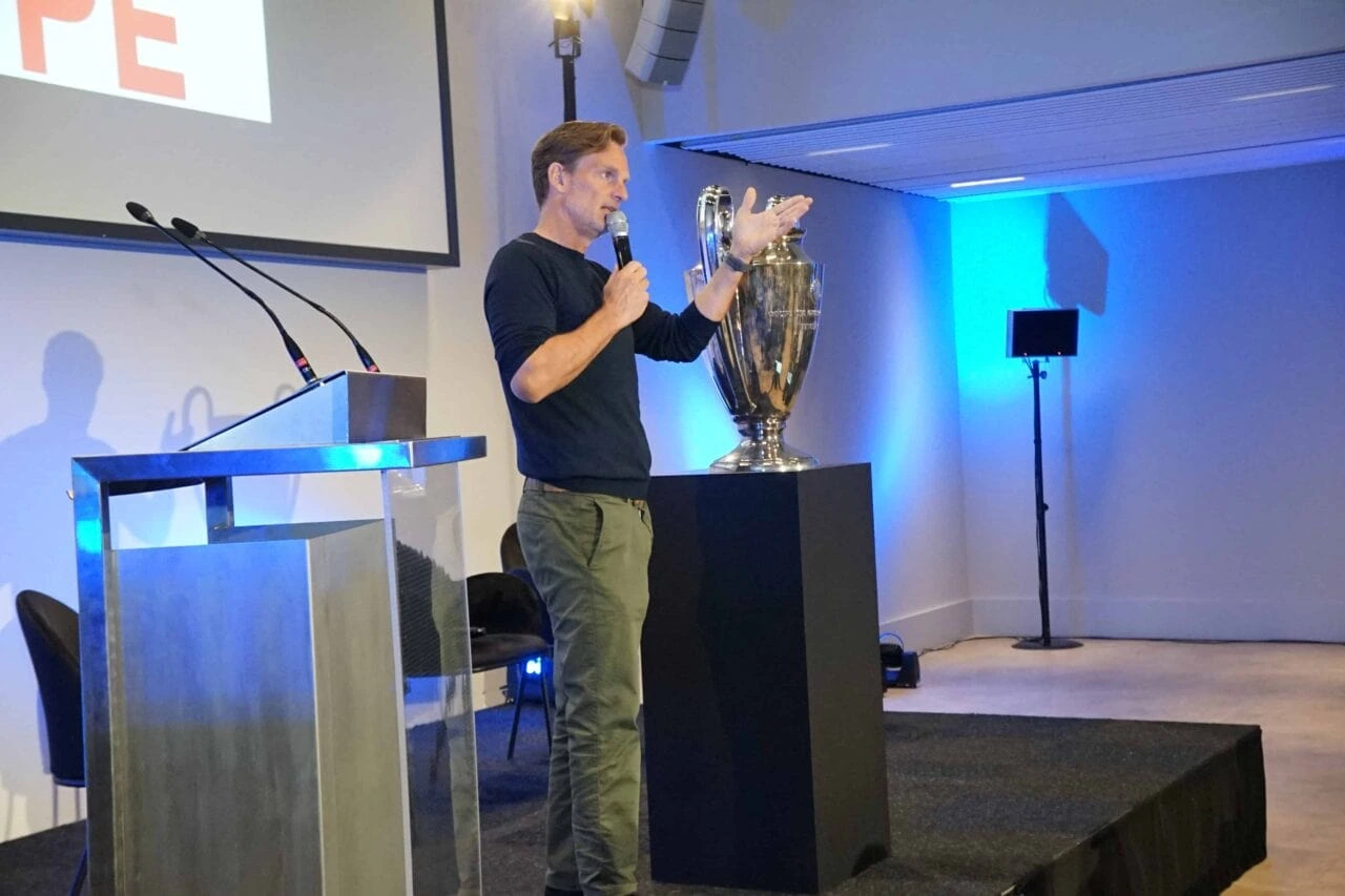 DSC05975-1280x853-min